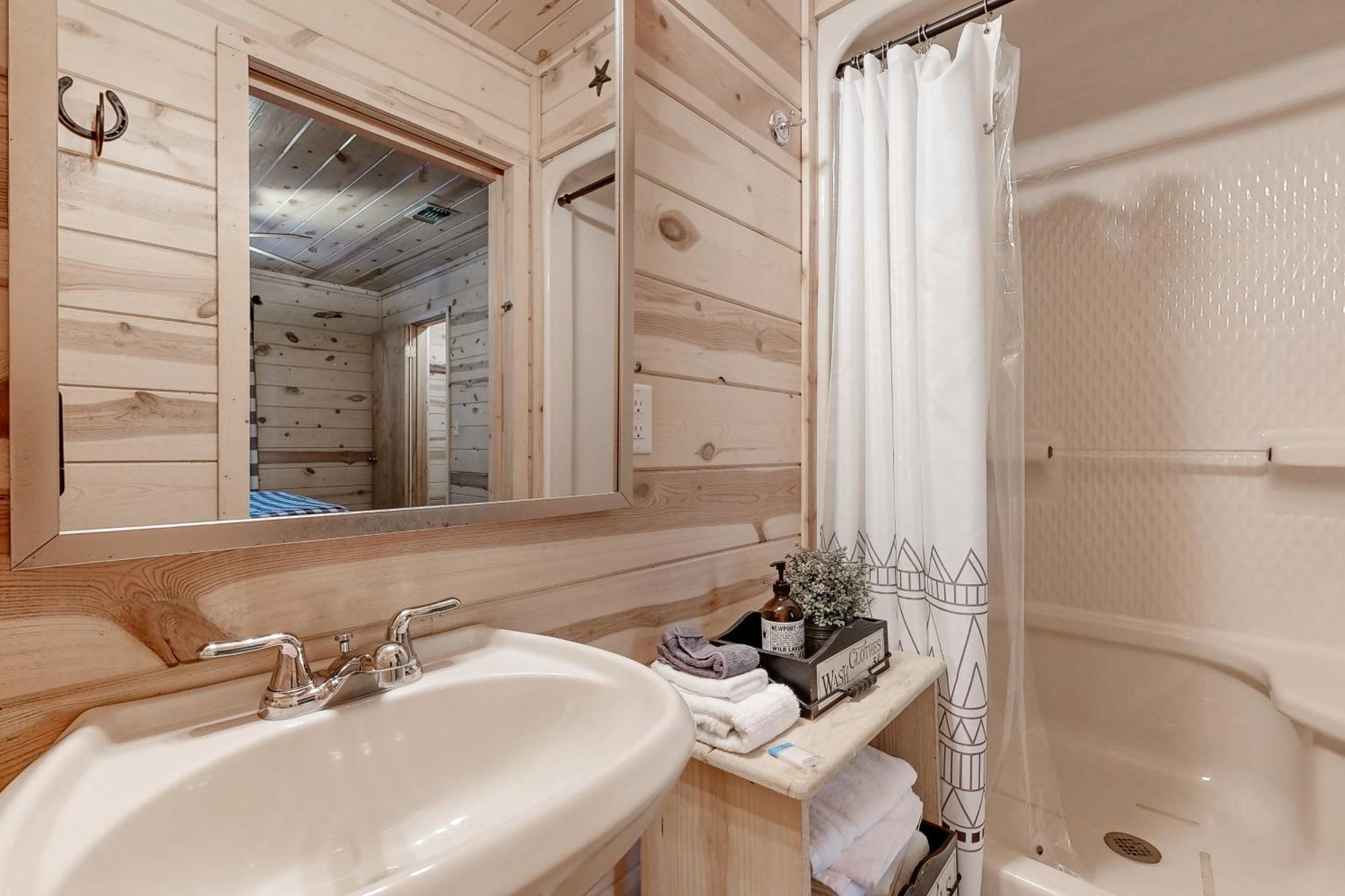 Osito Cabin Брокен-Боу Экстерьер фото